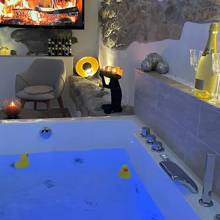 Le Petit Bijou Di Dolceacqua, Per Un Momento Romantico 多尔切阿夸