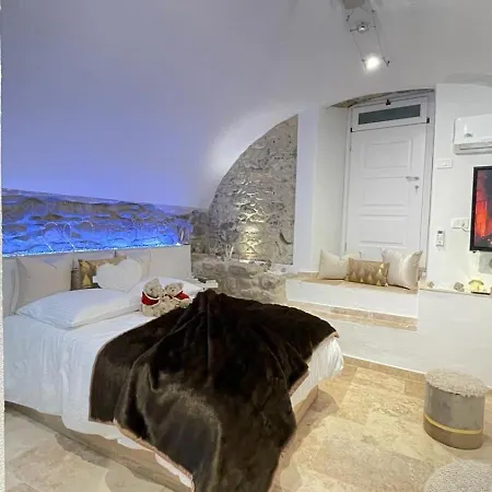 Le Petit Bijou Di Dolceacqua, Per Un Momento Romantico *