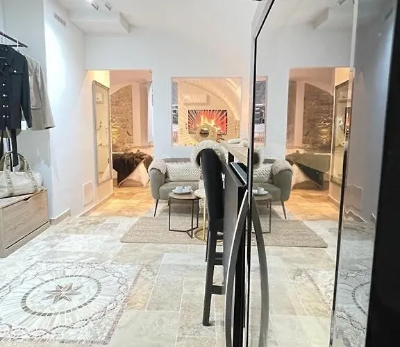 Le Petit Bijou Di Dolceacqua, Per Un Momento Romantico